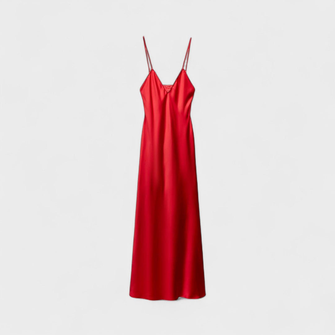 Carmen – Vestido Carmesí de Corte Minimal Elegante que Deslumbra con Sencillez