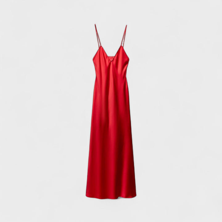 Carmen – Vestido Carmesí de Corte Minimal Elegante que Deslumbra con Sencillez