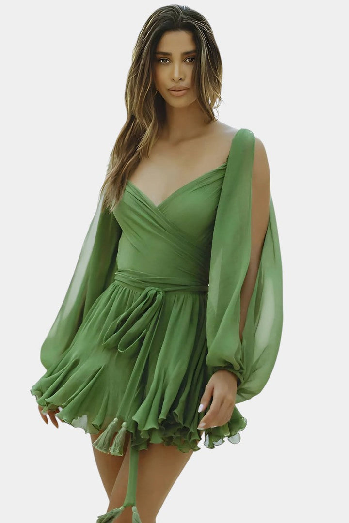 Skylar – Vestido Mini con Escote en V que realza tu feminidad