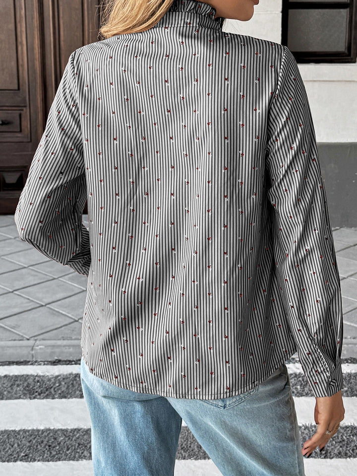 Blusa mujer manga larga con volantes y cuello alto - Lorena