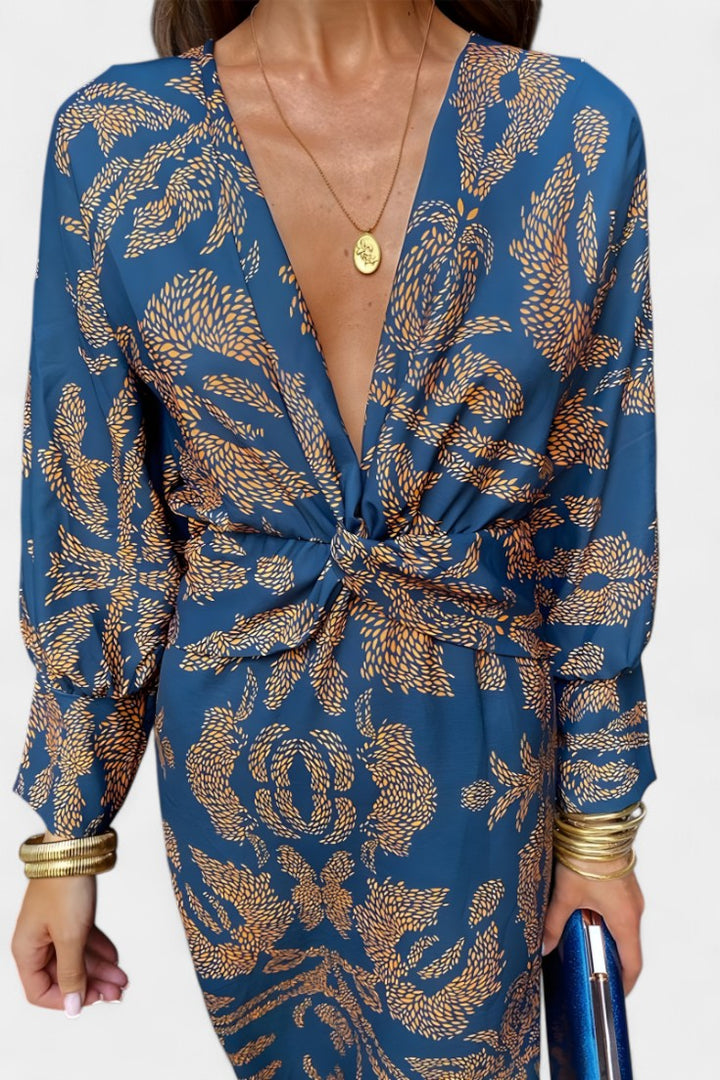 Elara – Vestido suave con escote en V que realza tu figura