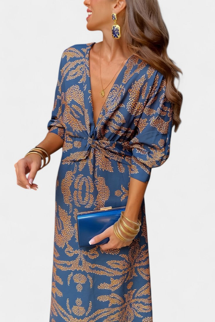 Elara – Vestido suave con escote en V que realza tu figura