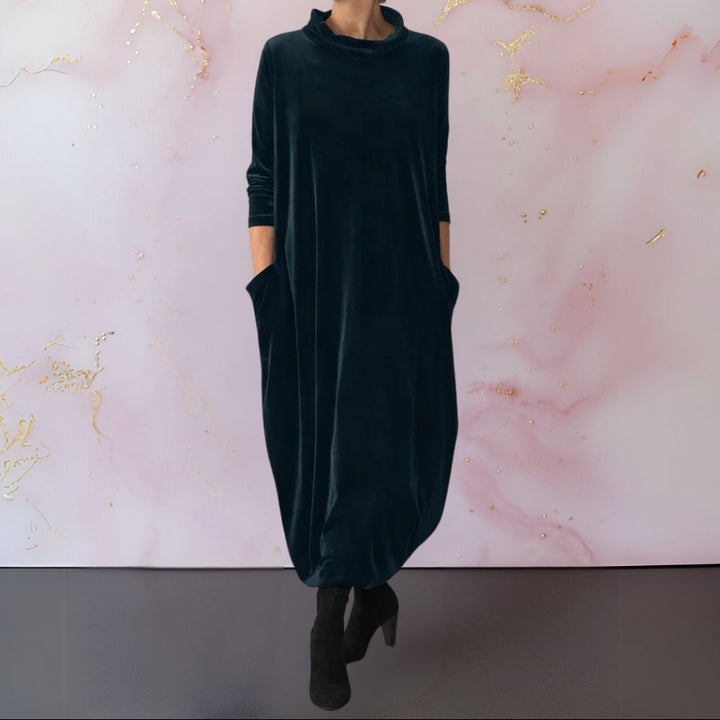 Vestido Elegante con Cuello Alto y Bolsillos