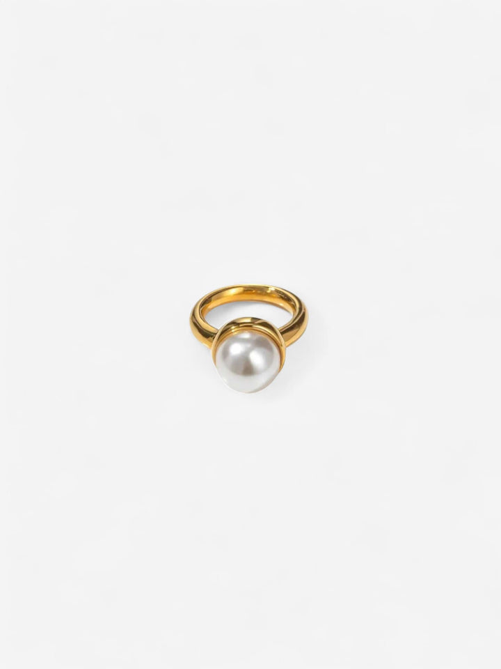 FREYA PEARL | ANILLO MINIMALISTA CON PERLA Y CALMA INTERIOR