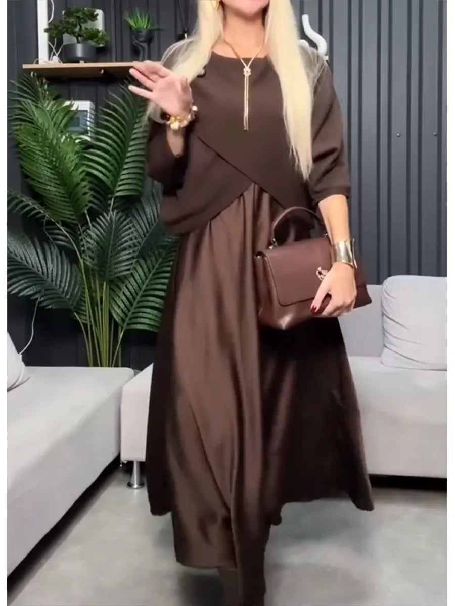 Conjunto de Dos Piezas con Vestido Satinado y Suéter de Punto