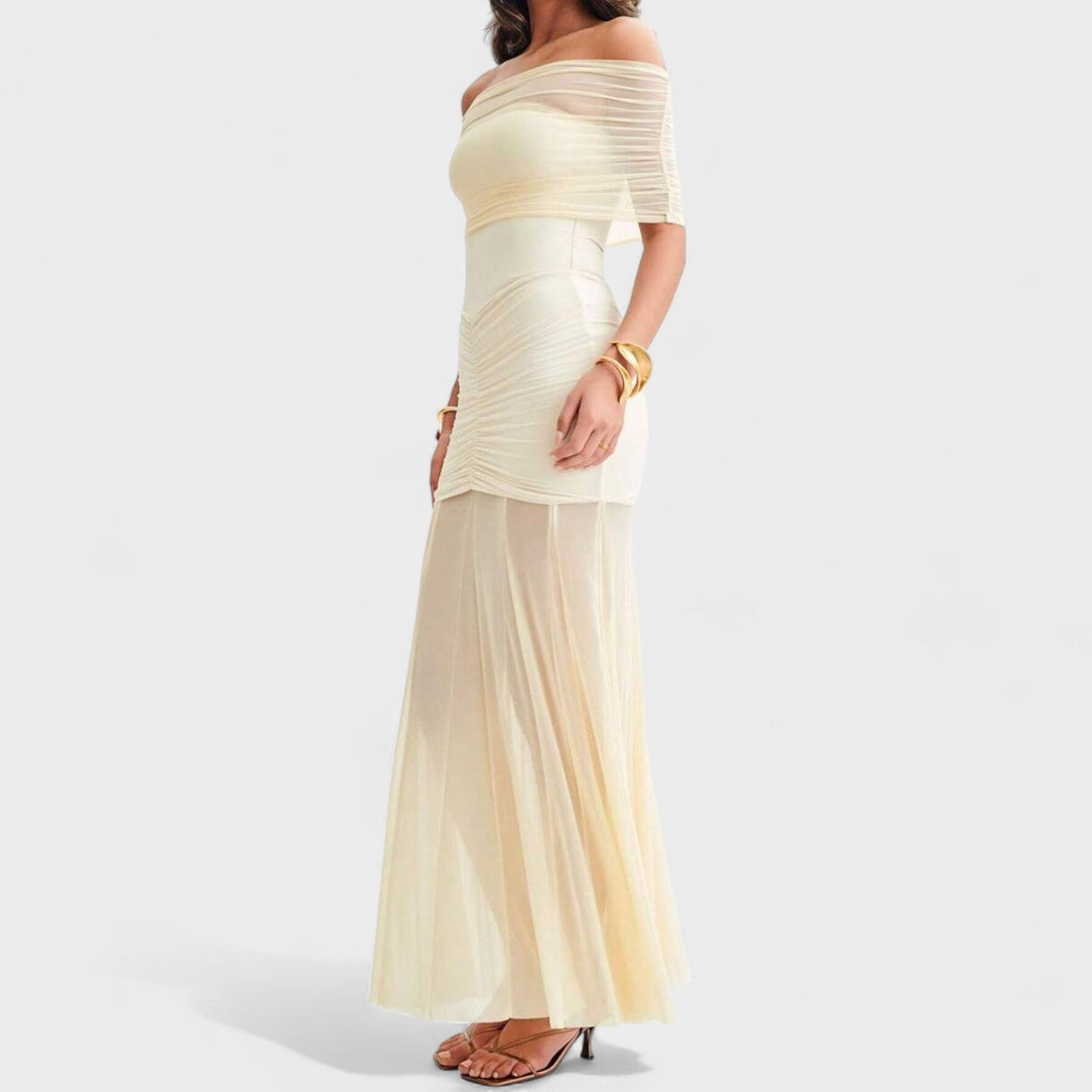 Vittoria – Vestido Largo de Malla con Hombros Descubiertos que realza tu sensualidad elegante