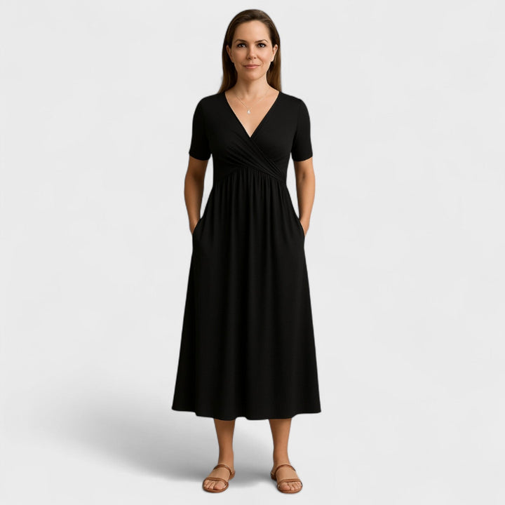 Clara – Vestido Línea Suave que realza tu frescura natural