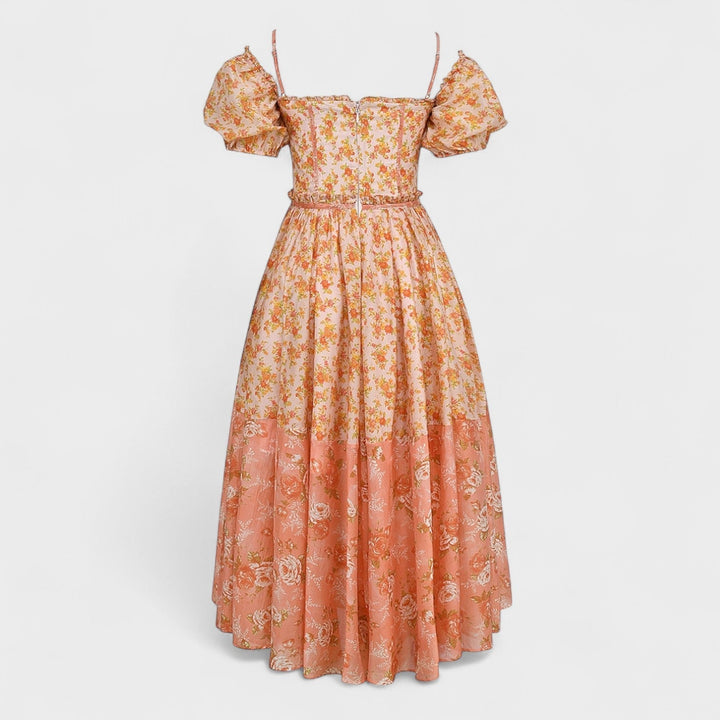 Valentina – Vestido Floral Coral que realza tu romanticismo