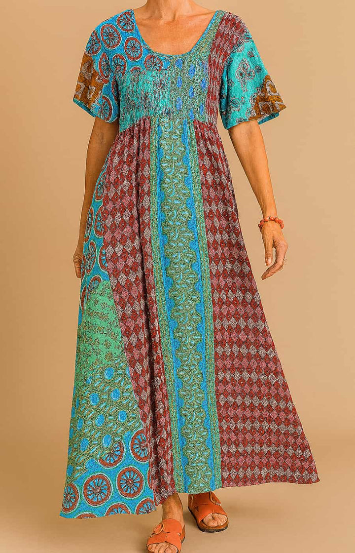 LORENA | VESTIDO DE DÍA A DÍA CON ENCANTO CLÁSICO