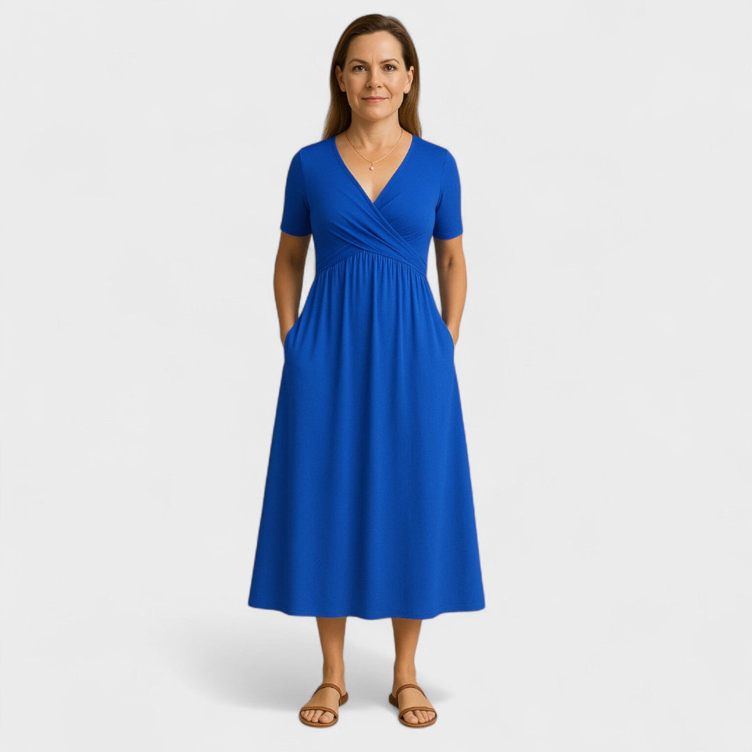 Clara – Vestido Línea Suave que realza tu frescura natural