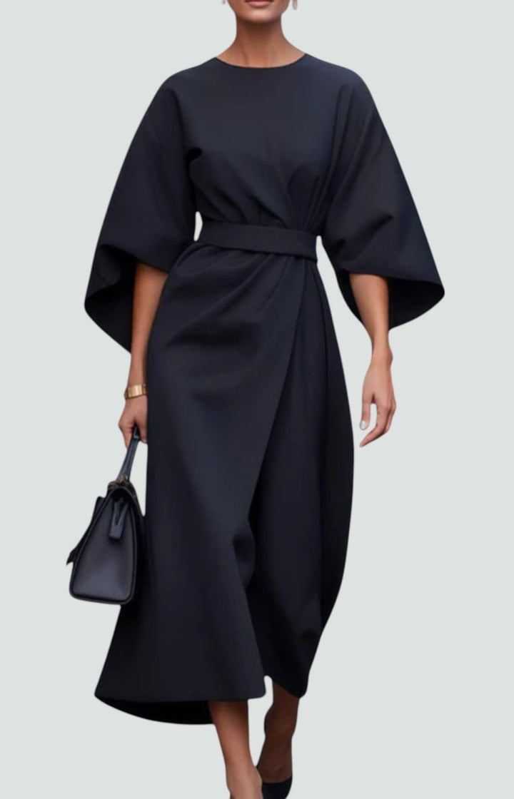 MILÁ | VESTIDO CON CORTE ENTALLADO Y DETALLES ELEGANTES