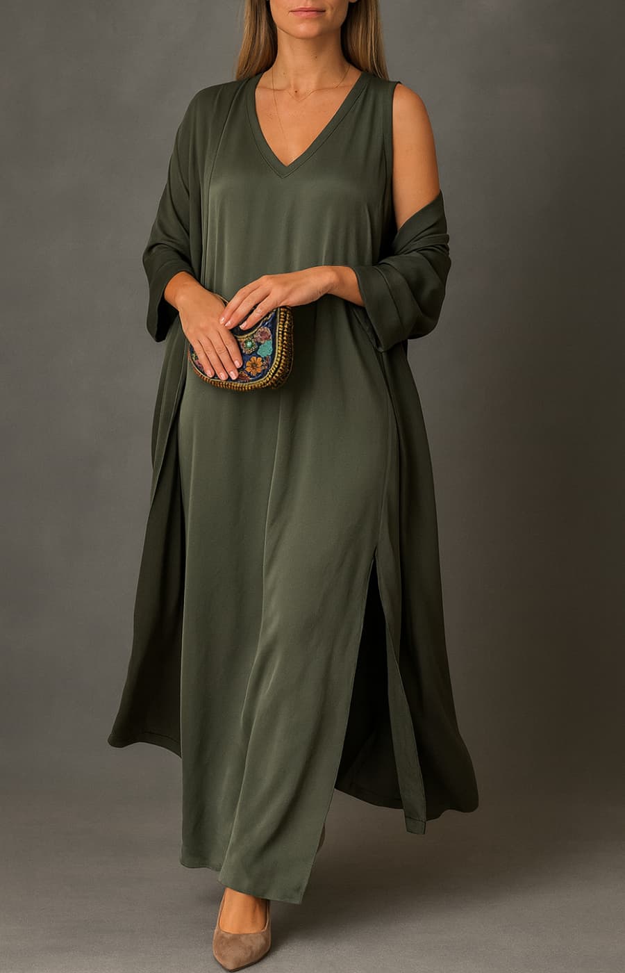 GABRIELA | CONJUNTO SATINADO DE CHAQUETA CORTA Y VESTIDO SIN MANGAS CON BOLSILLOS