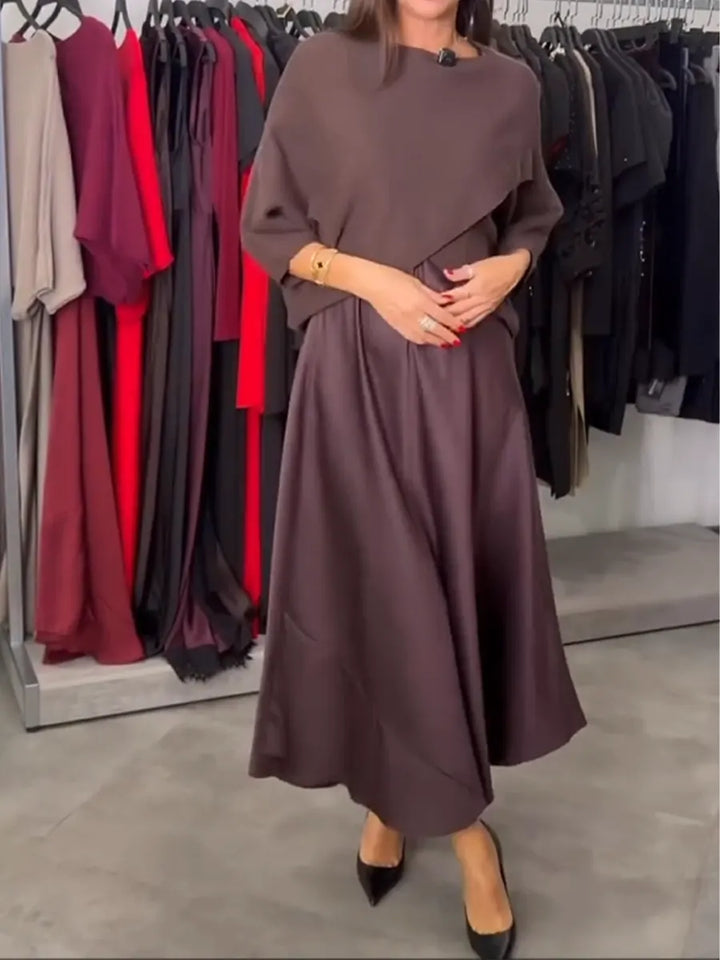Conjunto de Dos Piezas con Vestido Satinado y Suéter de Punto