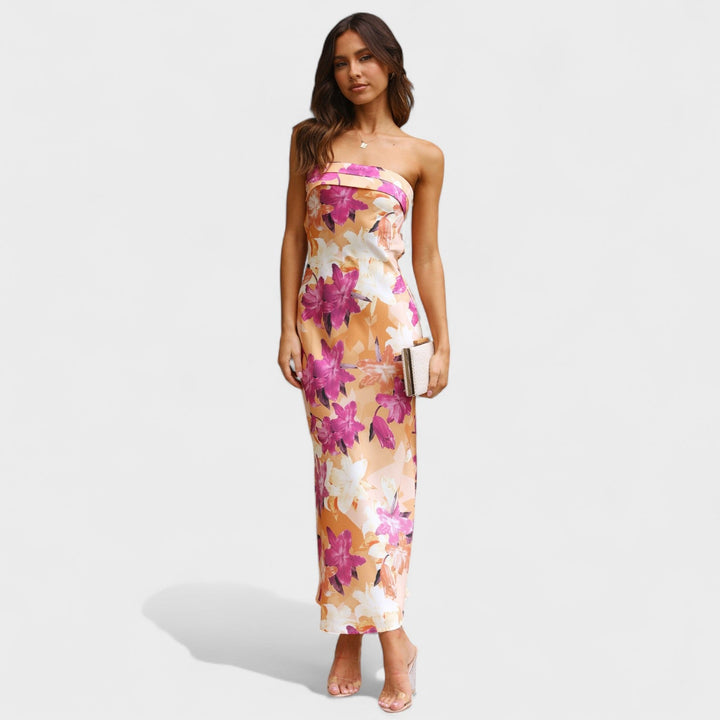 Carmen – Vestido de satén sin mangas que realza tu elegancia