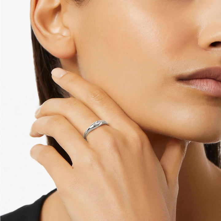 NOVA WHISPER | ANILLO MINIMALISTA CON FUERZA SUTIL
