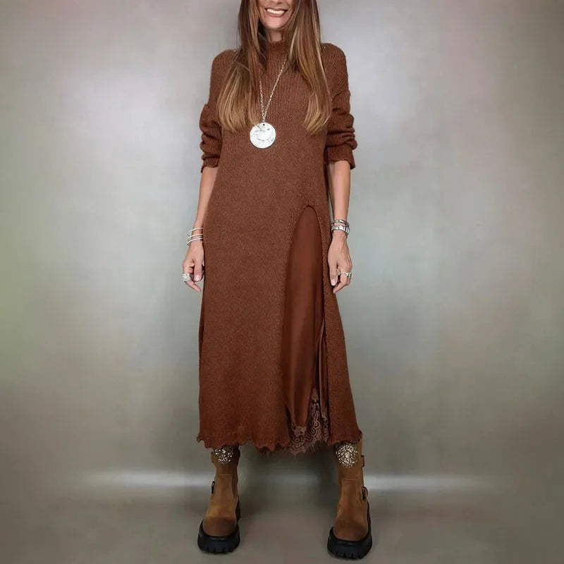 Conjunto con Encantador Vestido de Satén y Jersey Largo de Punto Artesanal