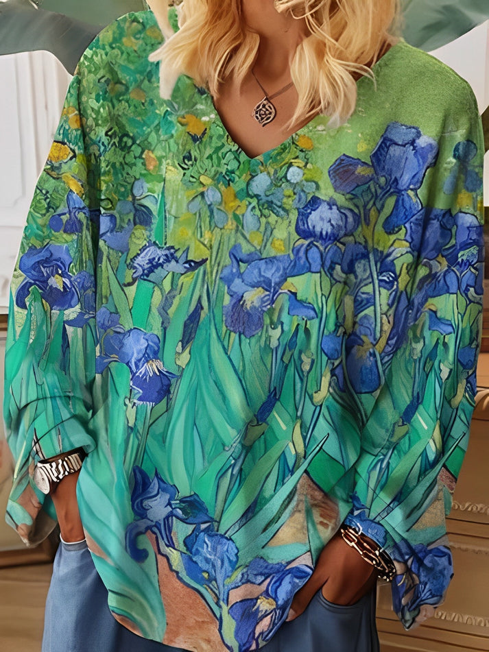 Camiseta con cuello en V y arte de Van Gogh - Corte holgado y diseño elegante