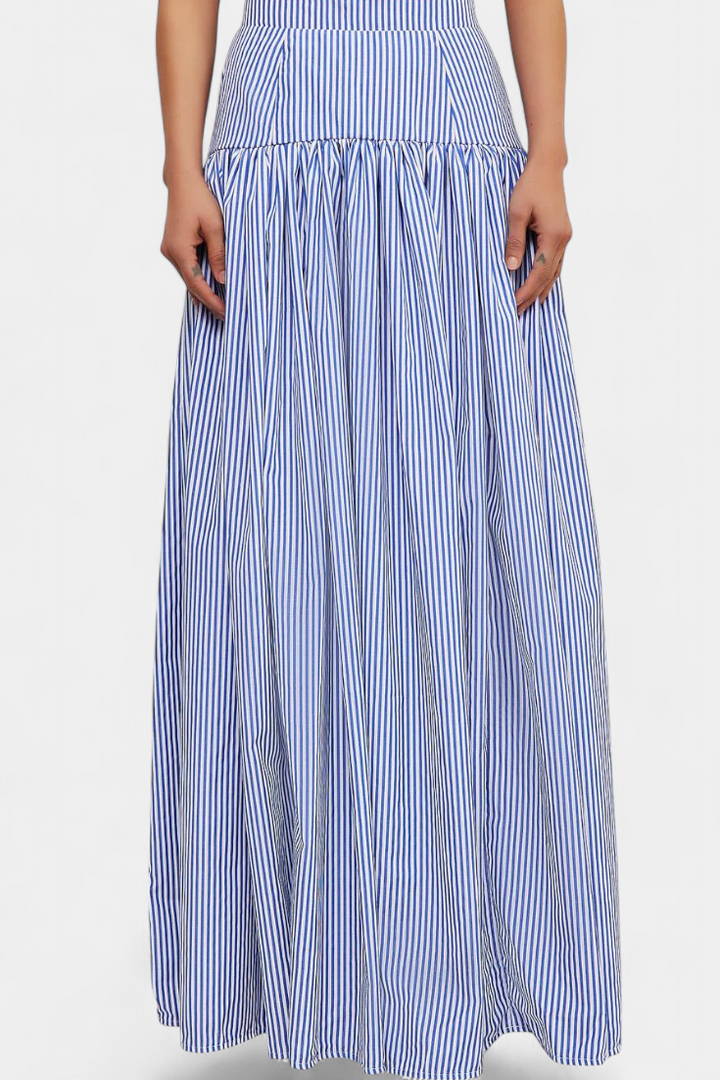 Ippolita – Conjunto de camisa y falda que irradia sofisticación