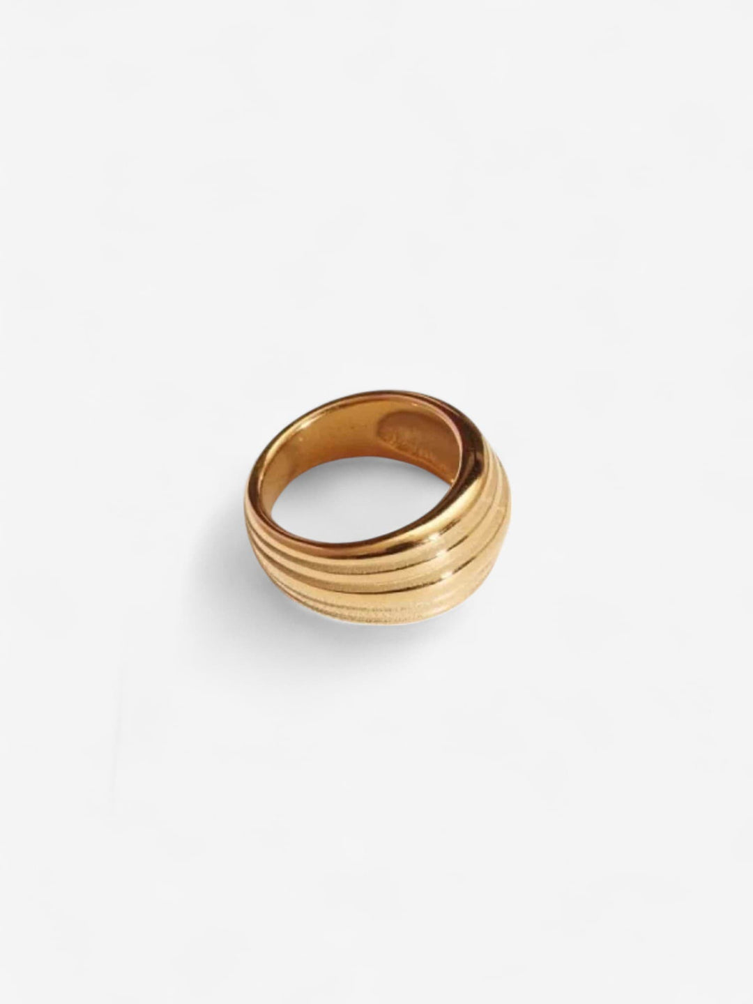FREJA WAVE | ANILLO ESCULTÓRICO DE LIBERTAD Y FLUIDEZ