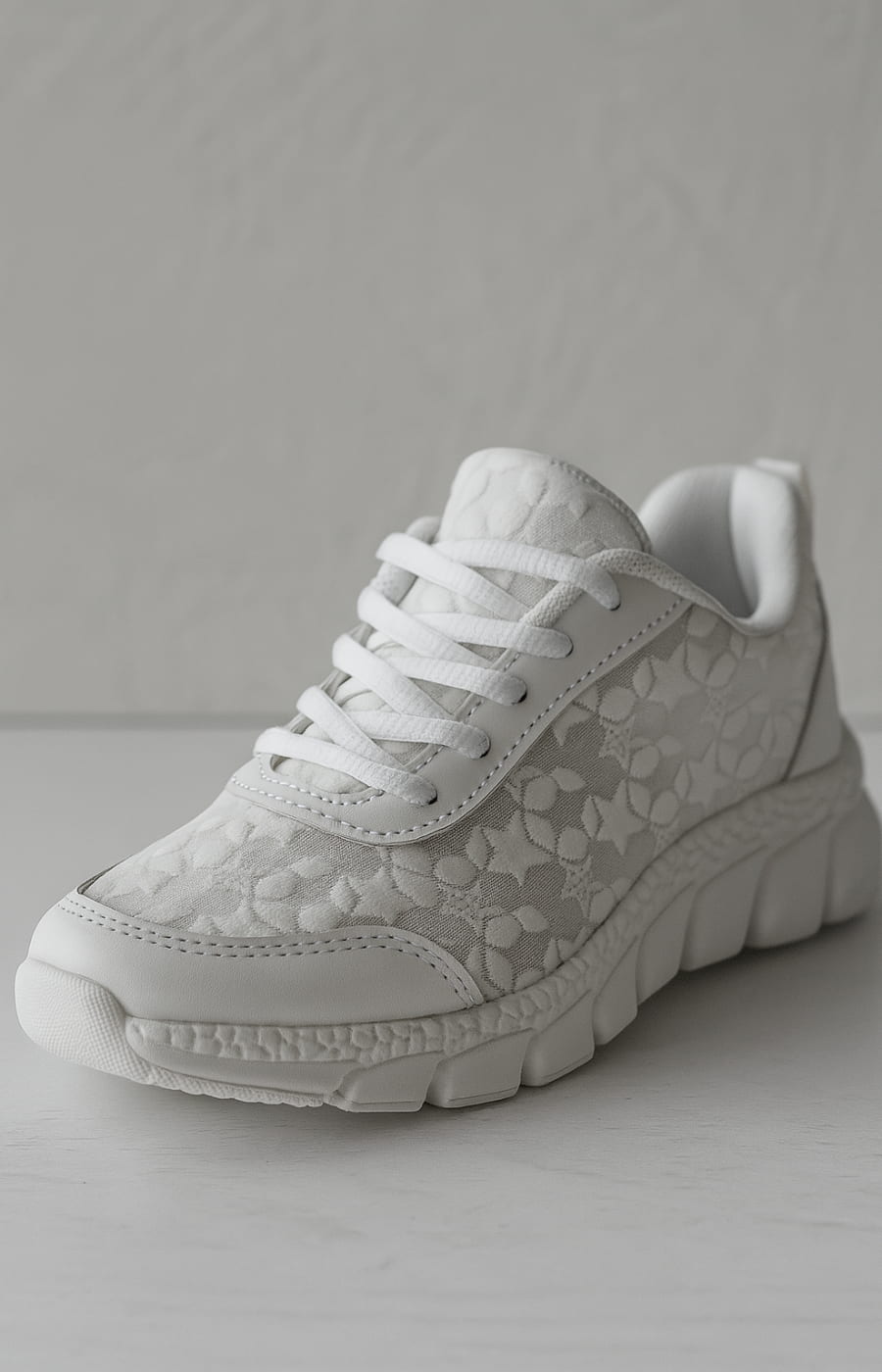 LORENA | ZAPATILLAS ORTOPÉDICAS CON TECNOLOGÍA DE CONFORT Y ESTILO