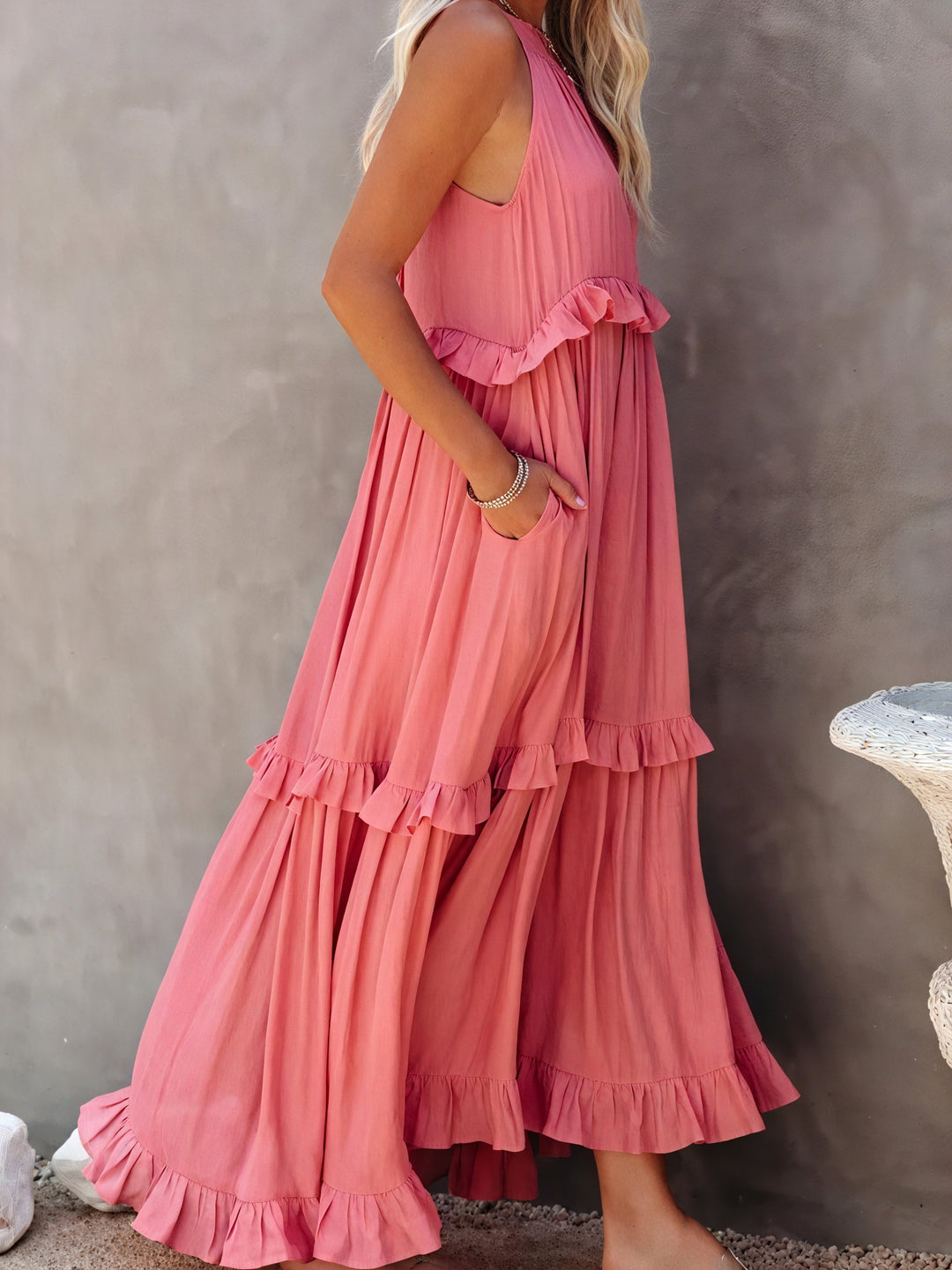 ELENA | VESTIDO LARGO CON VOLANTES Y CAÍDA ELEGANTE
