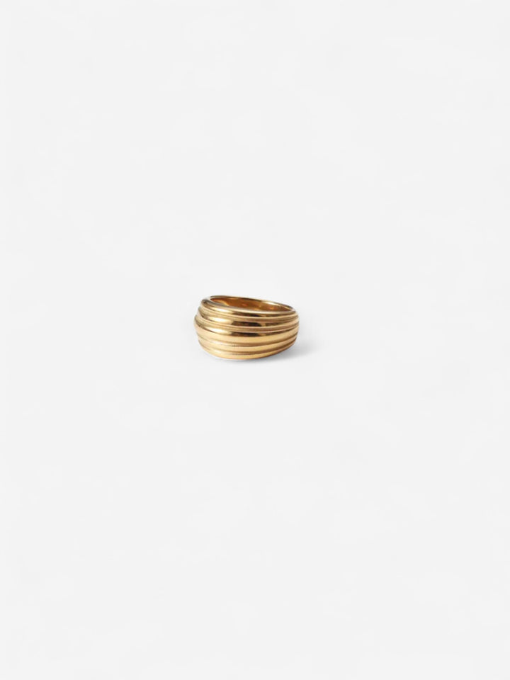 FREJA WAVE | ANILLO ESCULTÓRICO DE LIBERTAD Y FLUIDEZ