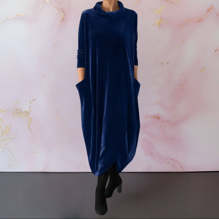 Vestido Elegante con Cuello Alto y Bolsillos