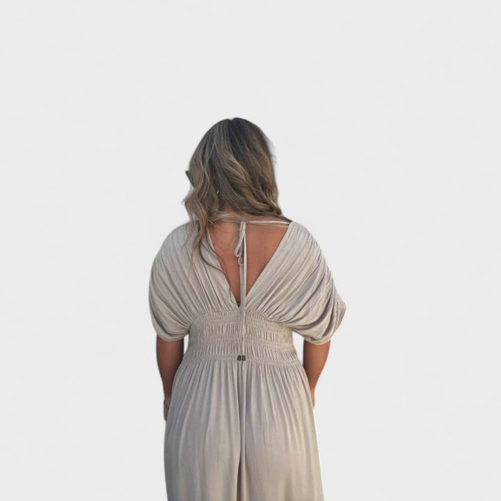 María – Elegancia Casual que realza tu estilo veraniego