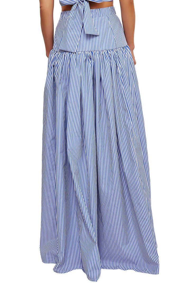 Ippolita – Conjunto de camisa y falda que irradia sofisticación