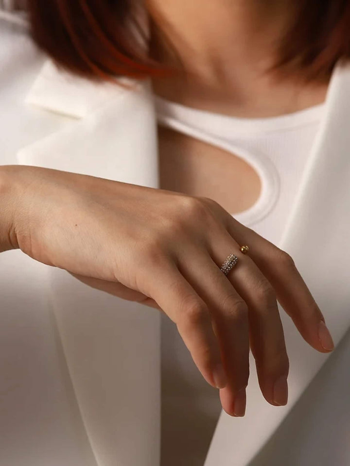 NOVA PAVÉ | ANILLO CON BRILLO Y CONFIANZA SILENCIOSA