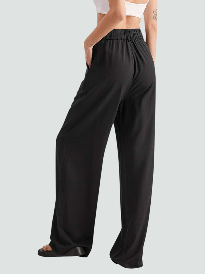 ELENA | PANTALÓN NEGRO DE PERNERA ANCHA CON CAÍDA SUAVE