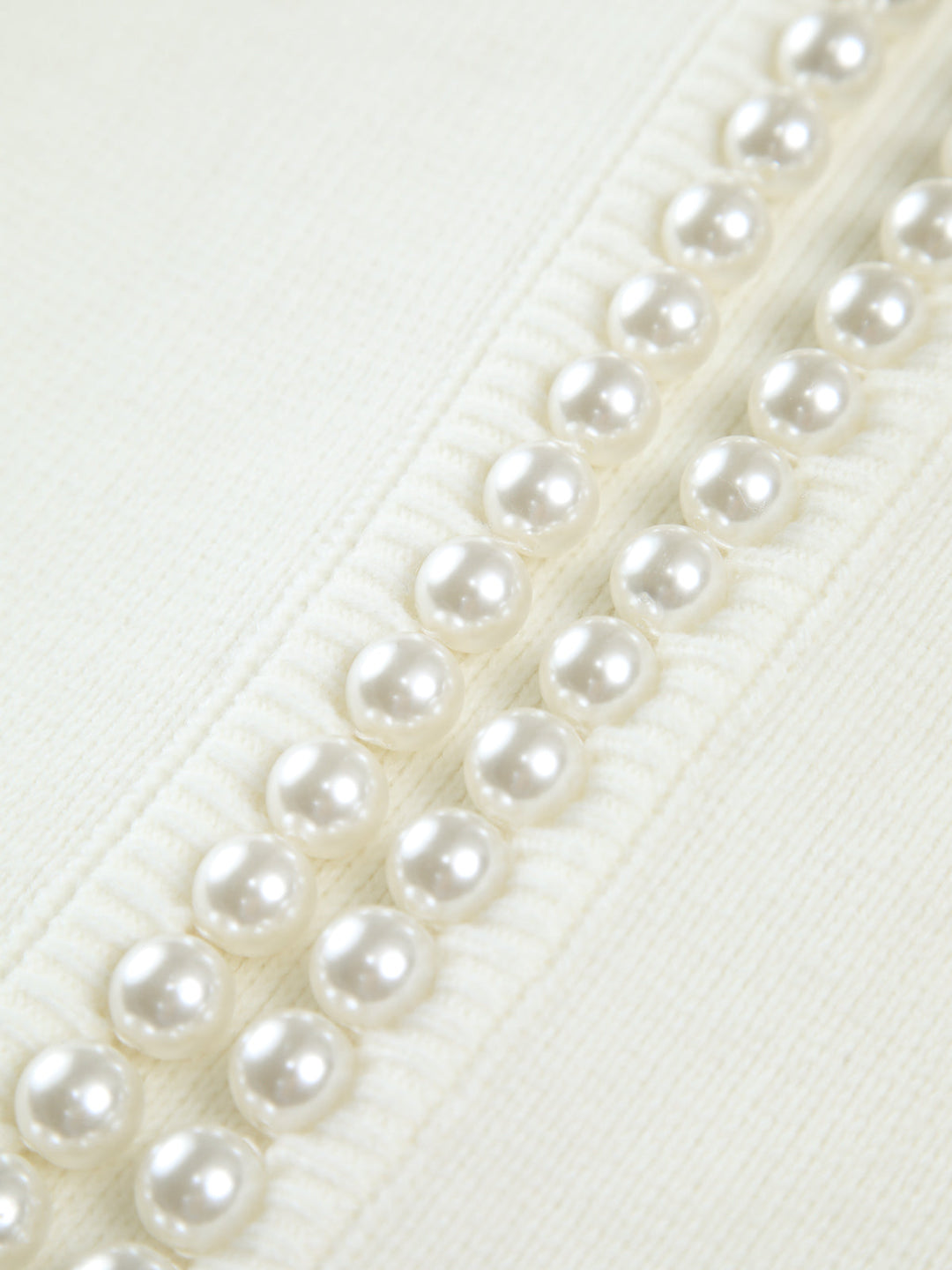 MARINA | CÁRDIGAN DE PUNTO CON DETALLES DE PERLAS