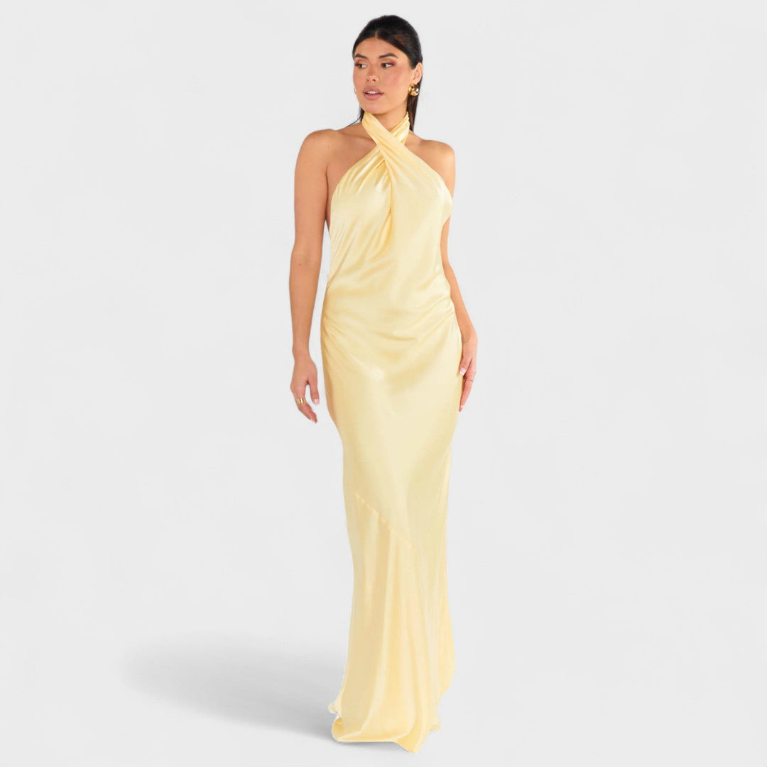 Sofía – Vestido Halter Soleil que resalta tu elegancia sutil