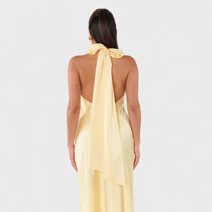 Martina – Vestido Satinado de Lazo que transforma cada ocasión en un momento inolvidable