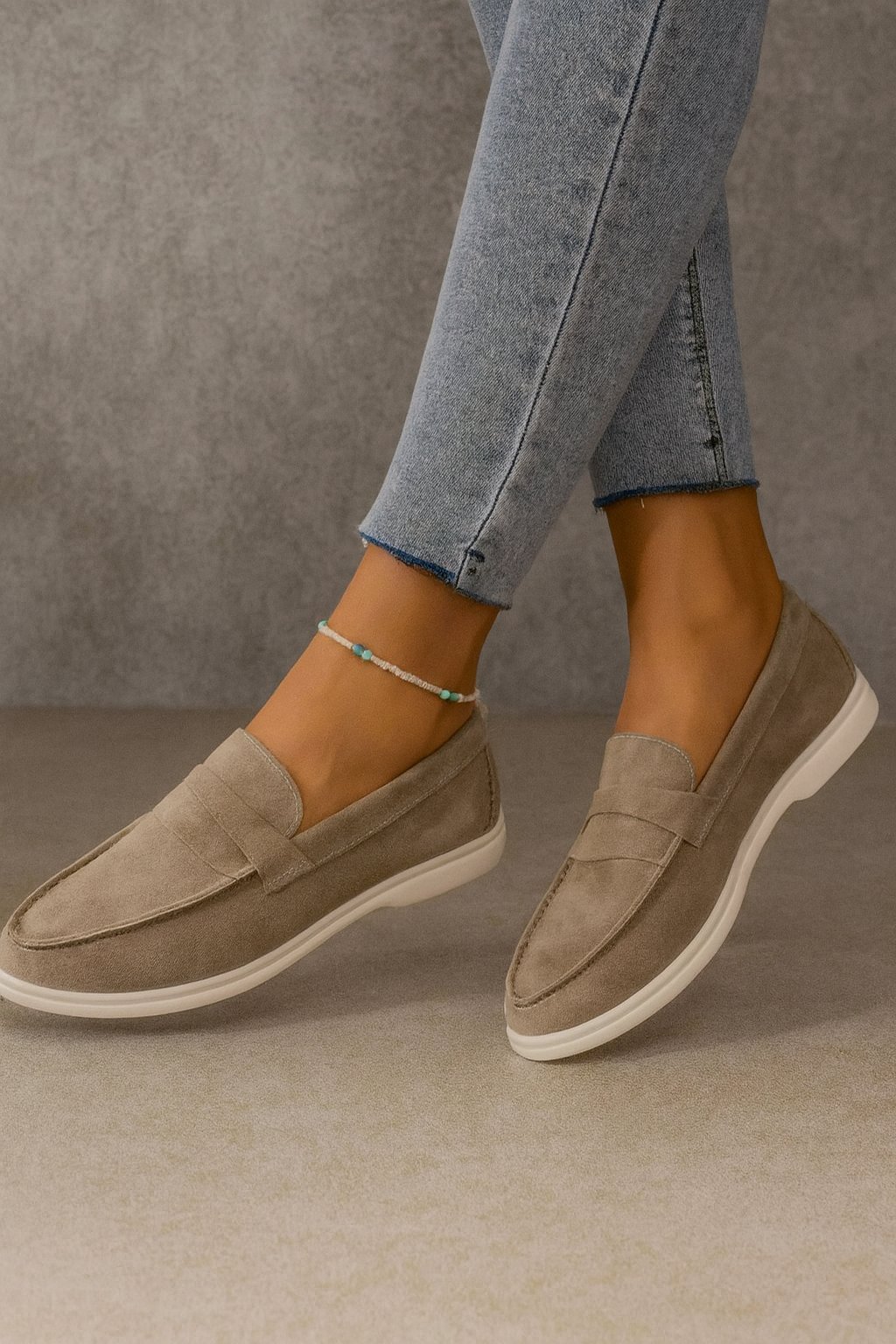 ANEMONA | MOCASINES DE ANTE HECHOS A MANO CON ELEGANCIA NATURAL