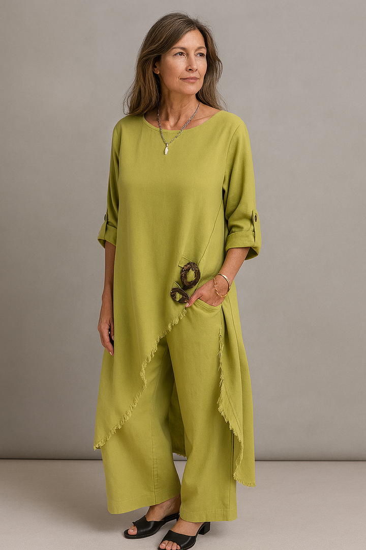 MAVI | CONJUNTO ELEGANTE DE DOS PIEZAS CON CORTE FLUIDO