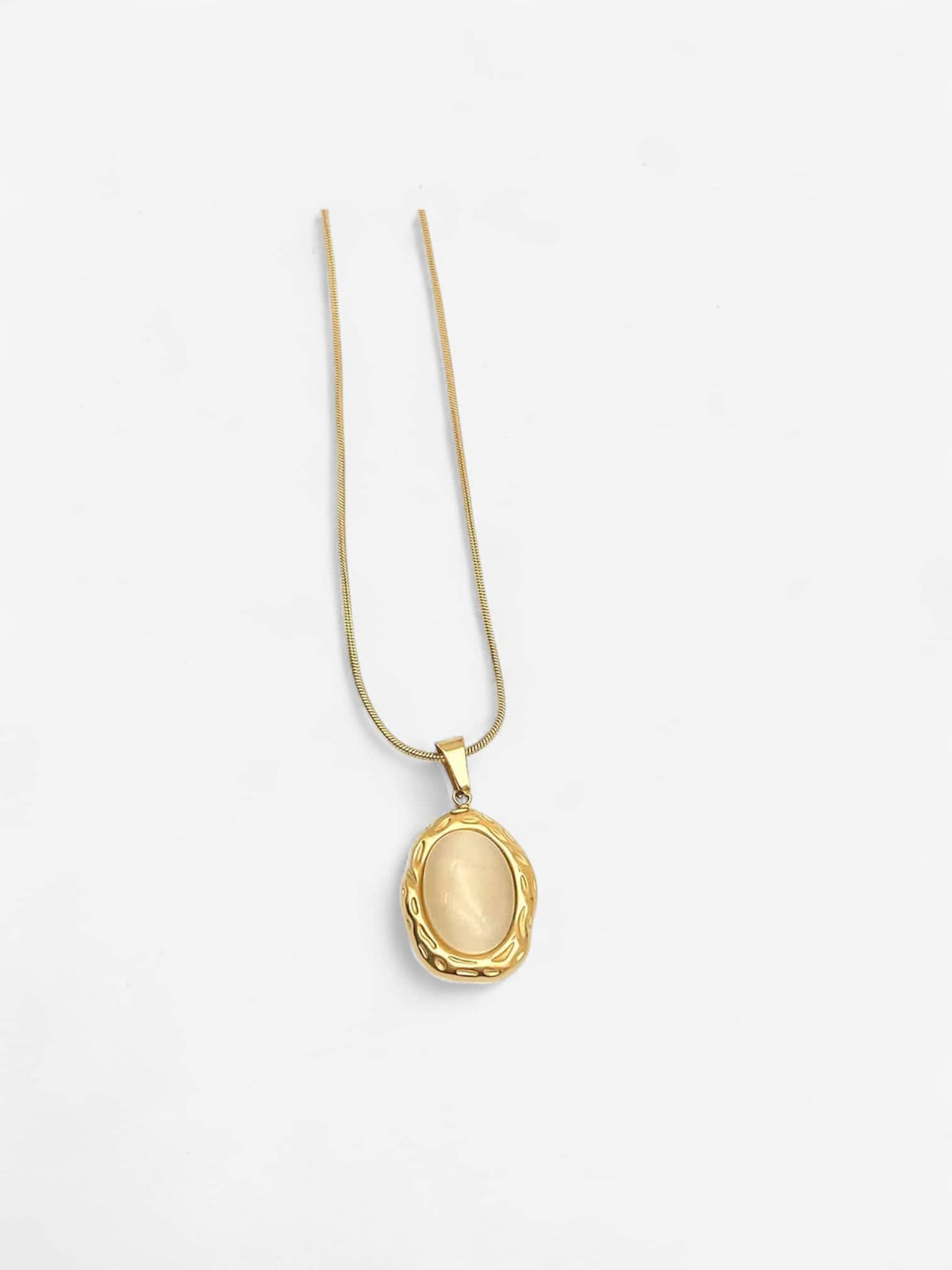 Aurora Oval Necklace