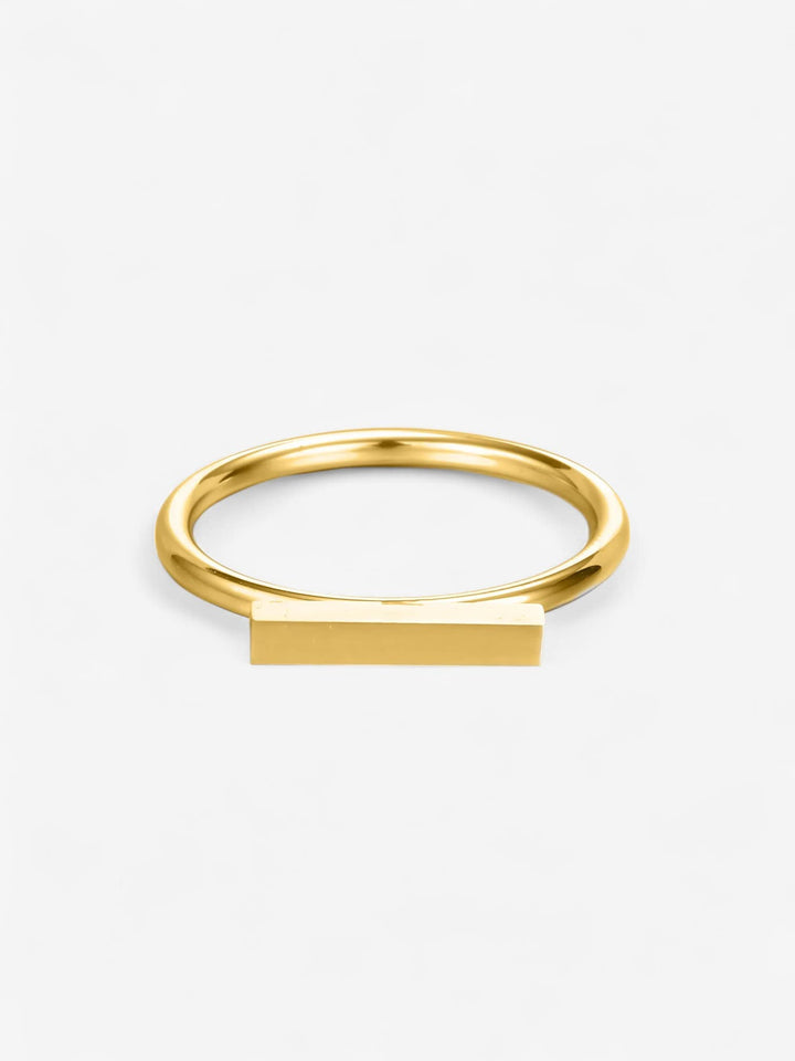 ELLE | ANILLO MINIMALISTA EN ORO PULIDO