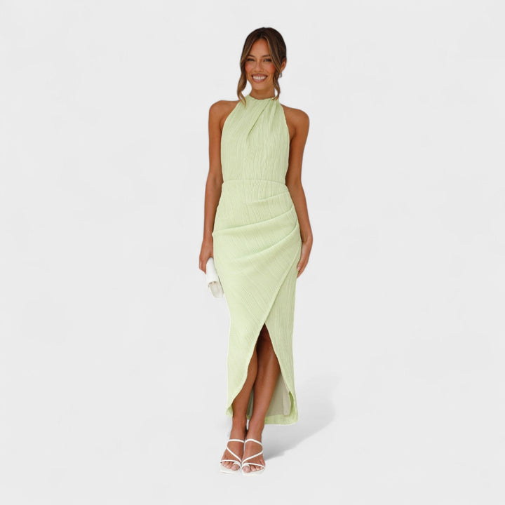 Camila – Vestido Largo Plisado que Aporta Elegancia y Frescura