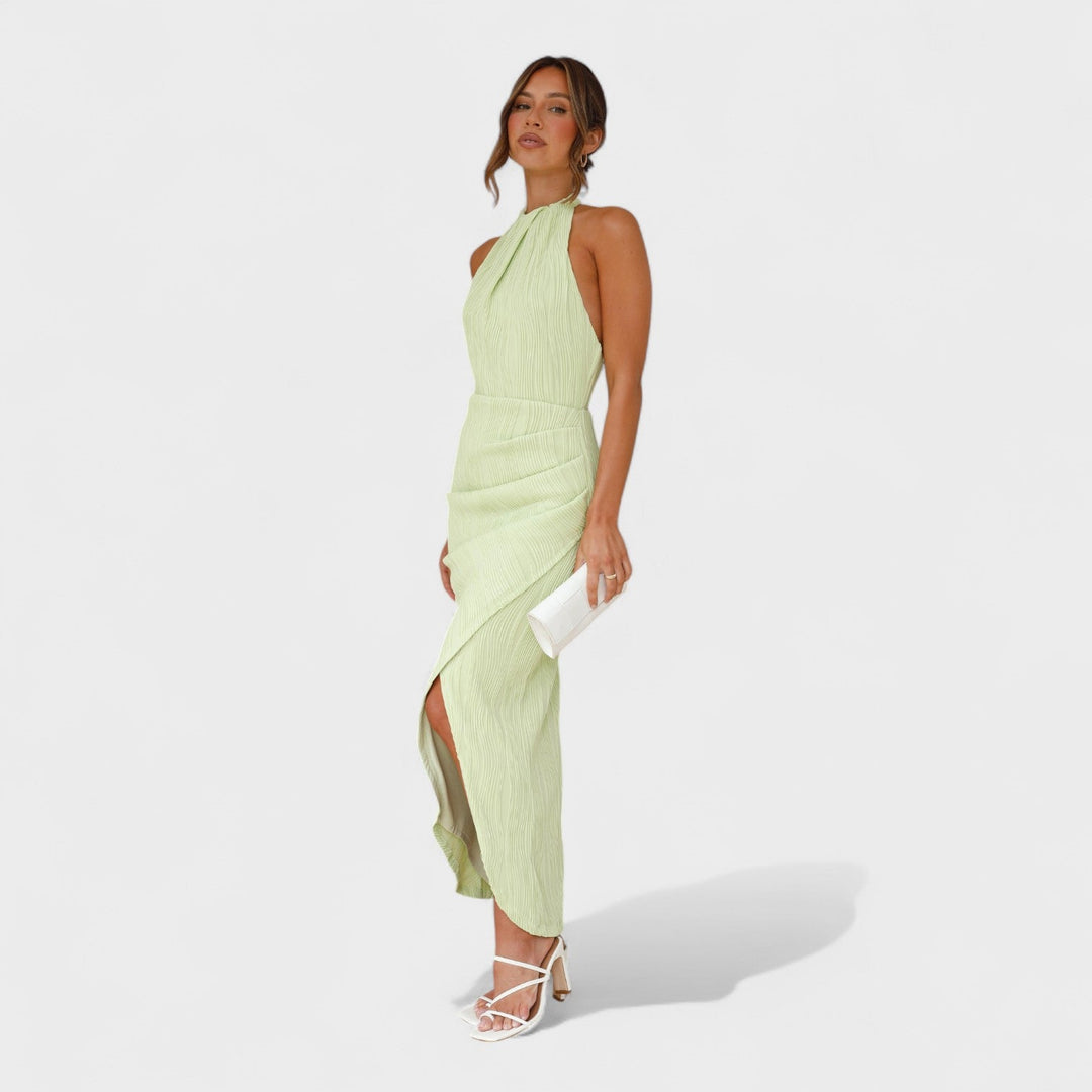 Camila – Vestido Largo Plisado que Aporta Elegancia y Frescura