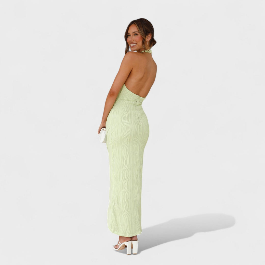 Camila – Vestido Largo Plisado que Aporta Elegancia y Frescura