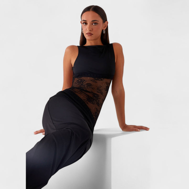 Lucinda – Vestido Largo con Encaje Negro que realza tu sensualidad
