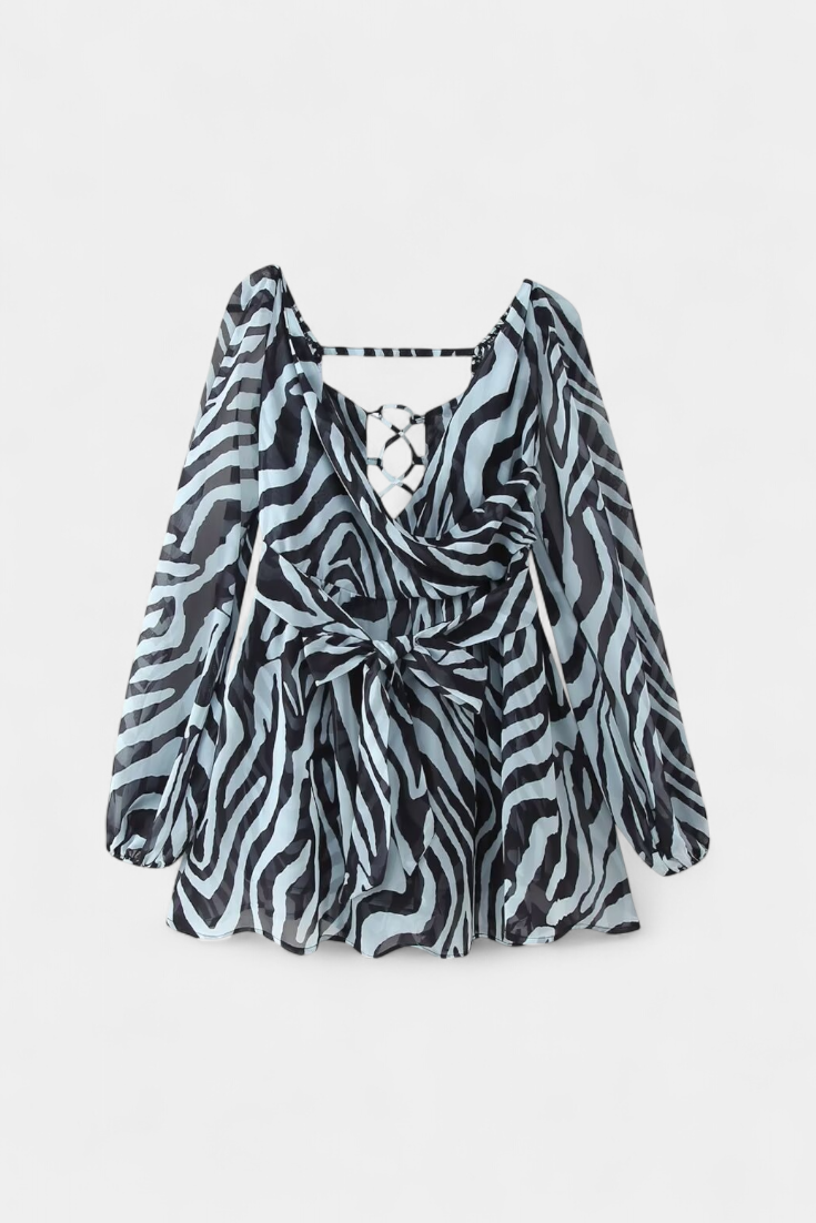 Skylar – Vestido Mini con Escote en V que realza tu feminidad