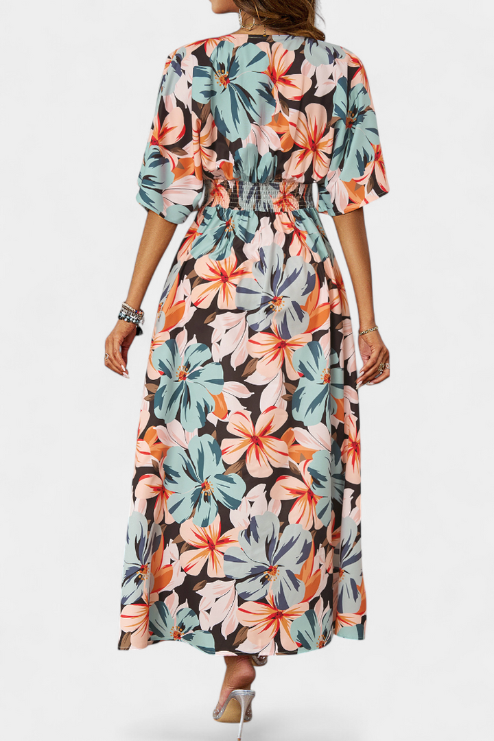 Julie – Vestido Largo con Estampado Floral que Realza Tu Frescura Veraniega