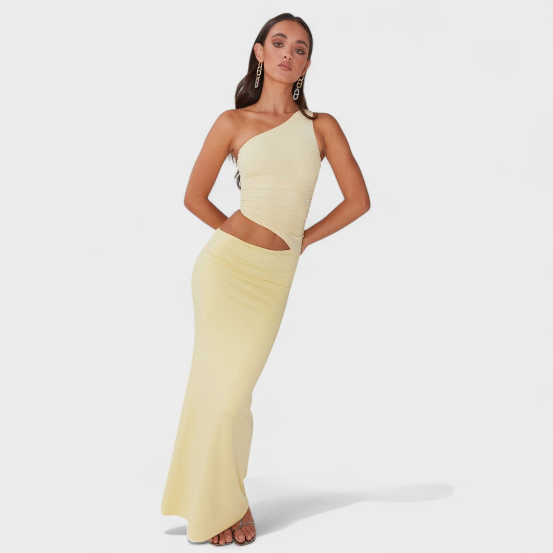 Seranella – Vestido Maxi Asimétrico que Destaca tu Elegancia