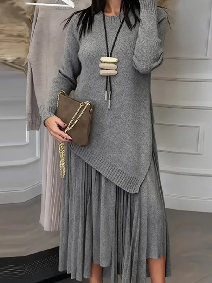 Conjunto con Encantadora Falda de Tul fino con caída elegante y Jersey Largo de Punto