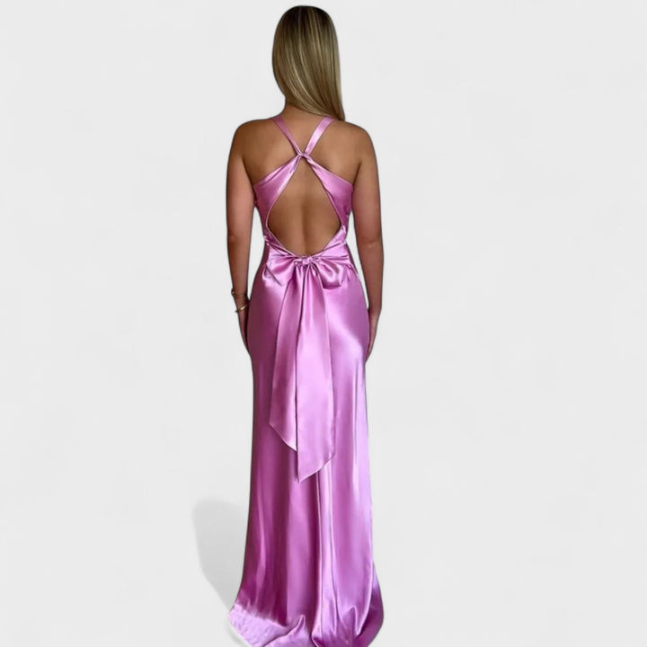 Isabella – Vestido Largo de Satén con Lazo Espalda que realza tu elegancia