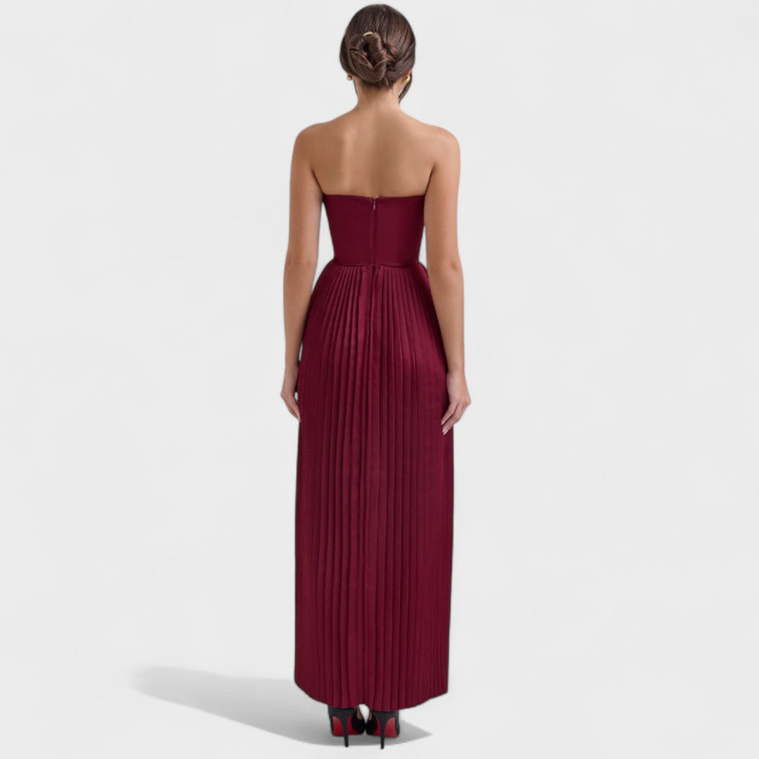 Isabella – Vestido Plisado Palabra de Honor que Realza tu Elegancia