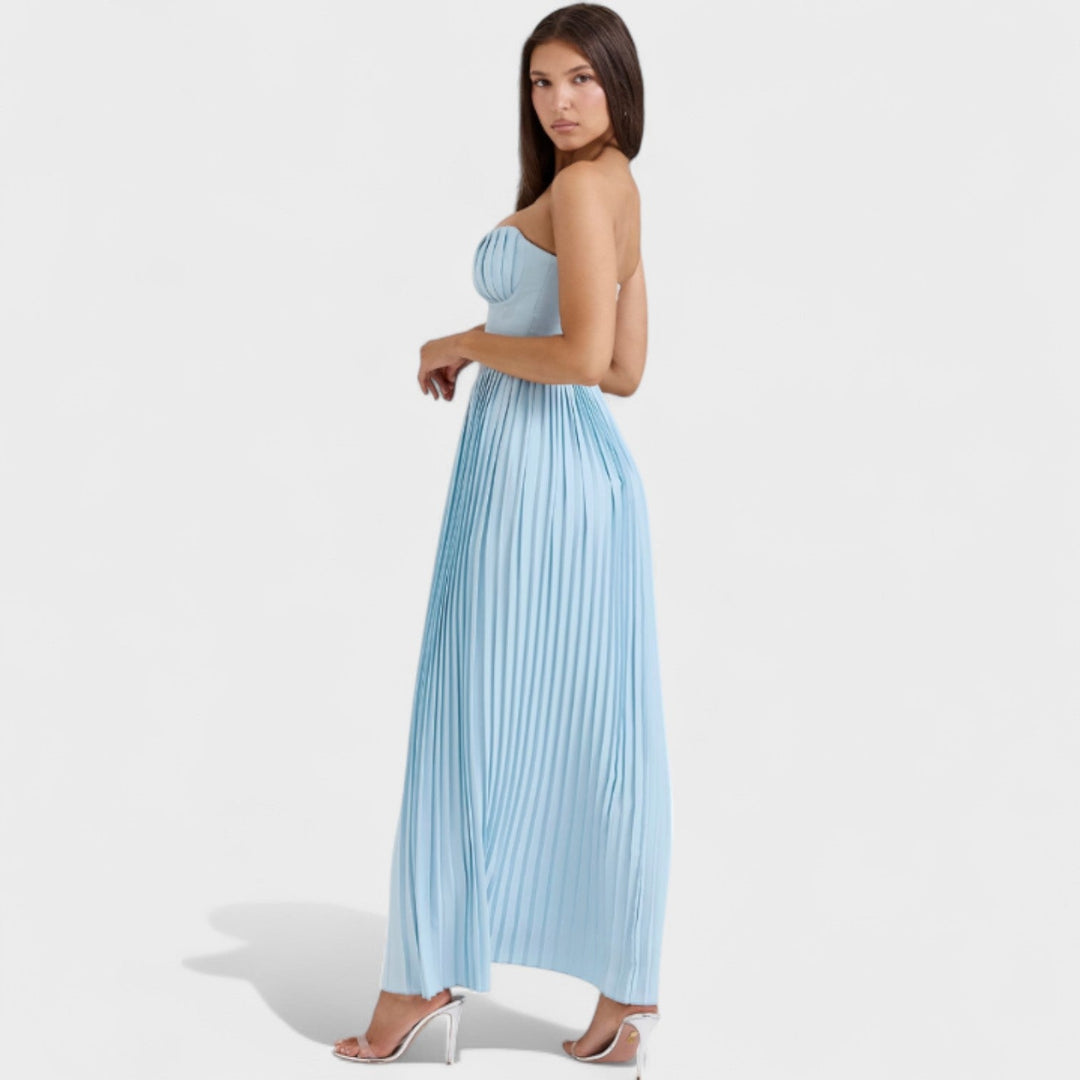 Isabella – Vestido Plisado Palabra de Honor que Realza tu Elegancia