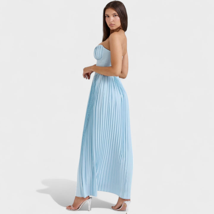 Isabella – Vestido Plisado Palabra de Honor que Realza tu Elegancia